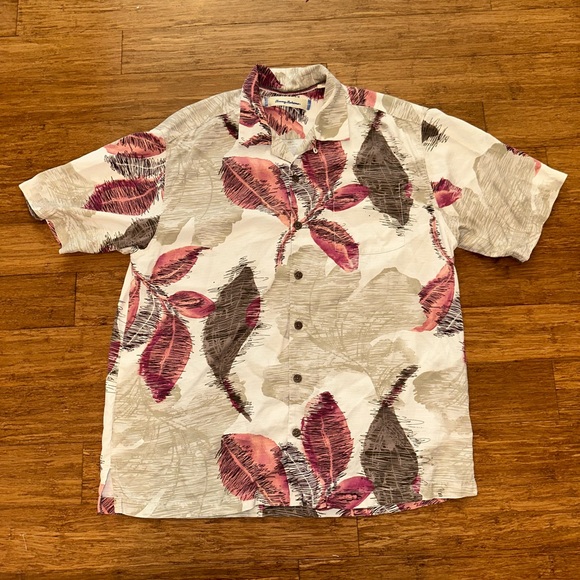 Tommy Bahama Other - Men’s Tommy Bahama Floral Silk Shirt Size Large